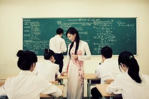 Biện pháp giúp giáo viên mới về trường dễ dàng hòa nhập