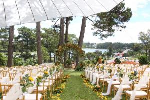 Địa điểm tổ chức tiệc cưới ngoài trời đẹp nhất tại Đà Lạt
