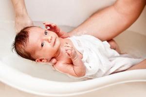Dịch vụ tắm bé sơ sinh tại nhà tốt nhất ở Đà Lạt