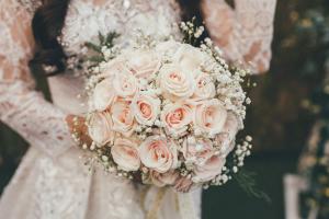 Dịch vụ làm hoa cưới cô dâu  đẹp nhất tỉnh Quảng Ngãi
