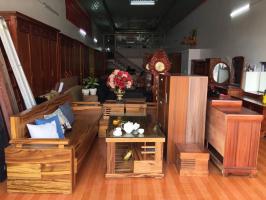Khu vực bán đồ gỗ sầm uất nhất tại Hà Nội