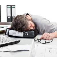 Mẹo chống buồn ngủ hữu hiệu nhất khi làm việc