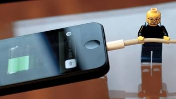 Mẹo giúp tăng tốc độ sạc pin cho iPhone hiệu quả nhất