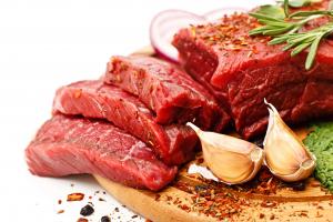 Tác hại khó lường ảnh hưởng trực tiếp đến cơ thể khi ăn quá nhiều thịt