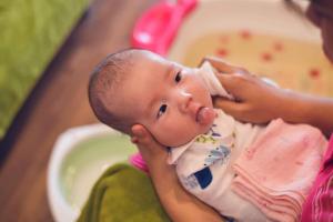 Dịch vụ tắm bé sơ sinh tại nhà tốt nhất ở TP Vinh