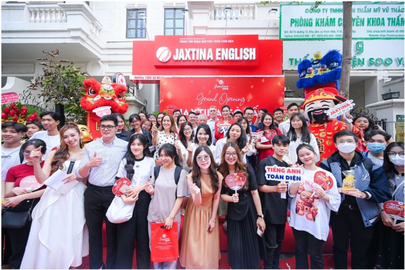 Hơn 50.000 học viên đã tự tin sử dụng Tiếng Anh và đạt điểm số IELTS mục tiêu sau các khóa học tại Jaxtina