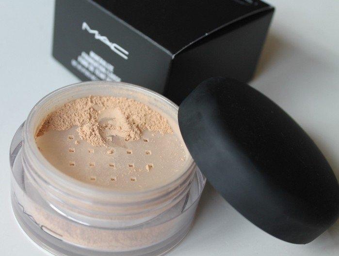 Phấn bột M.A.C Mineralize Foundation