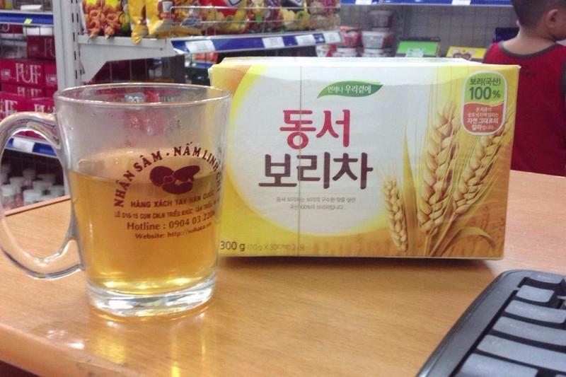 Trà lúa mạch nhúng DONGSUH Hàn Quốc là thức uống có rất nhiều công dụng tốt cho sức khỏe cũng như làm đẹp