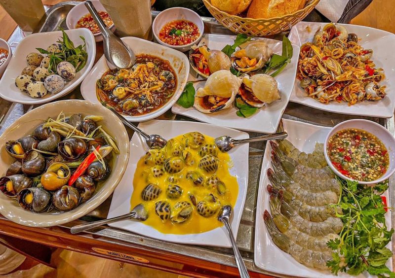 Top 9 Quán ốc ngon nhất Hà Nội cho những ngày se lạnh