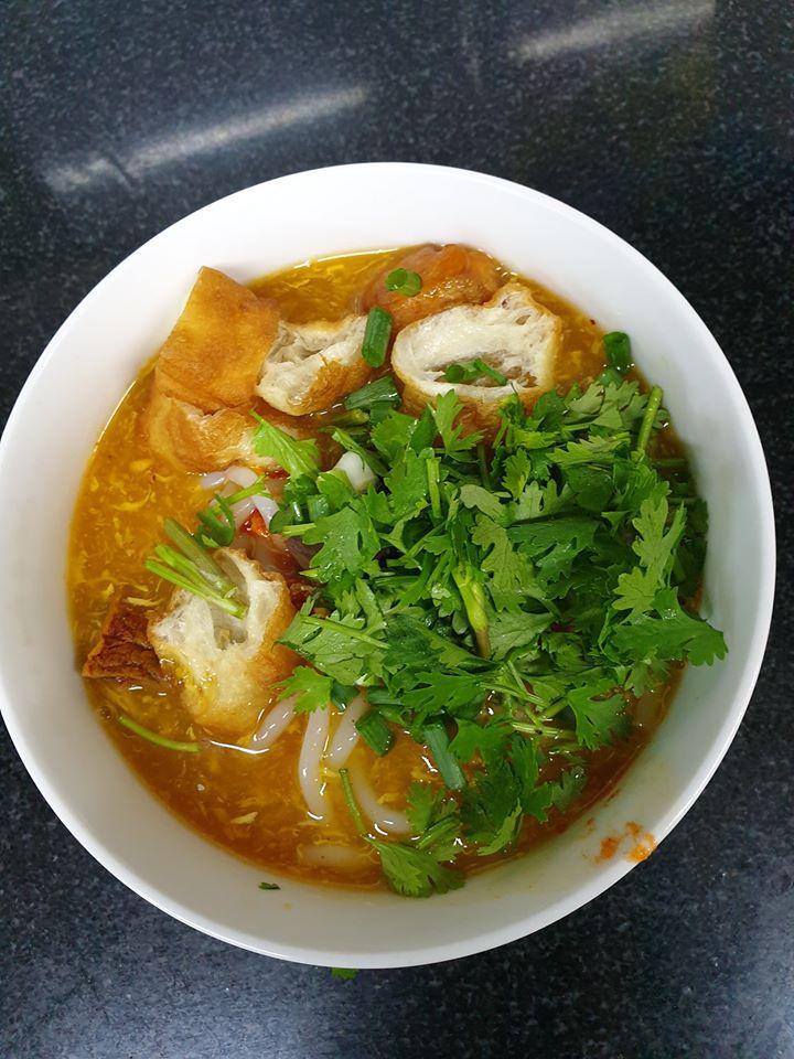 Bánh Canh Chả Cá 121 Nguyễn Trãi