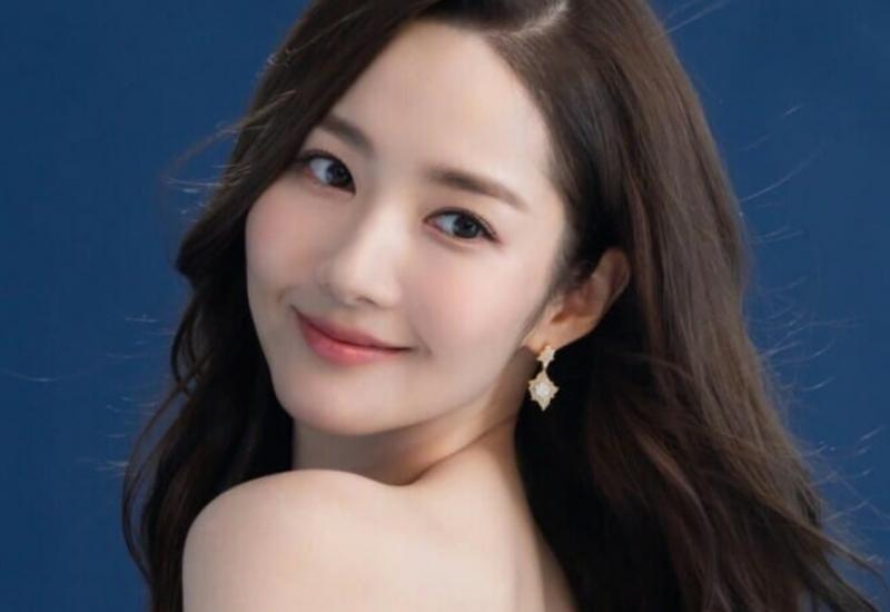 Top 10 Cây son giá rẻ được phái đẹp Việt yêu thích nhất