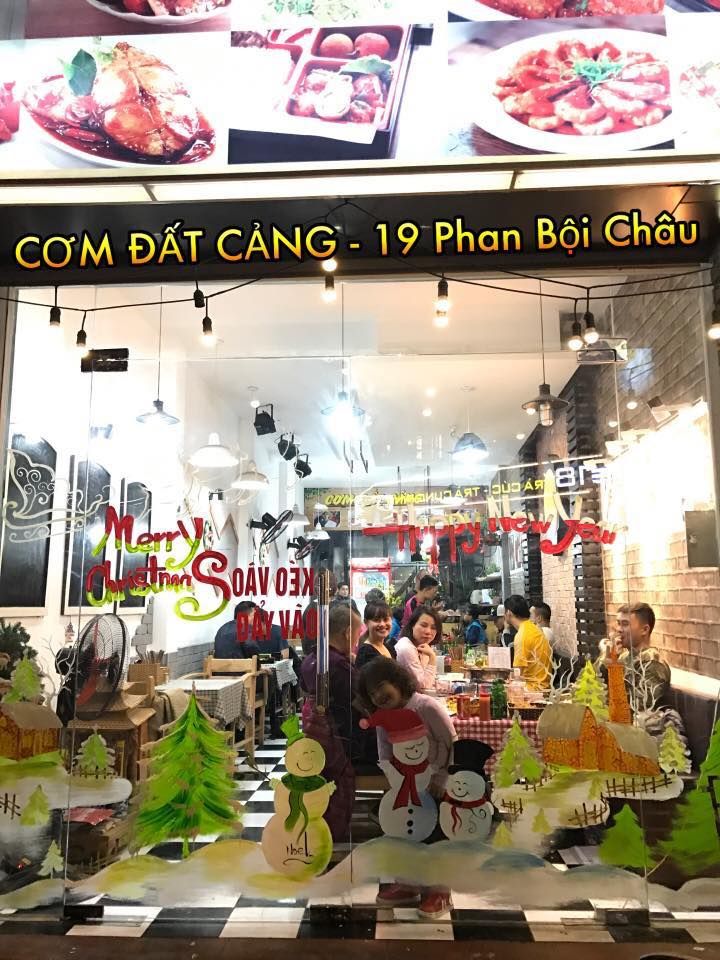 CƠM ĐẤT CẢNG