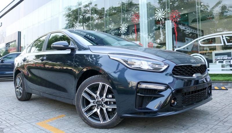 Kia Cerato: 603 xe