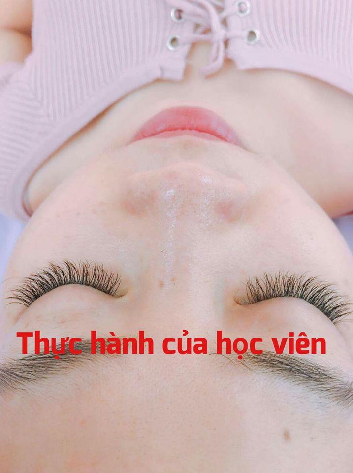 Mai Lan Eyelash