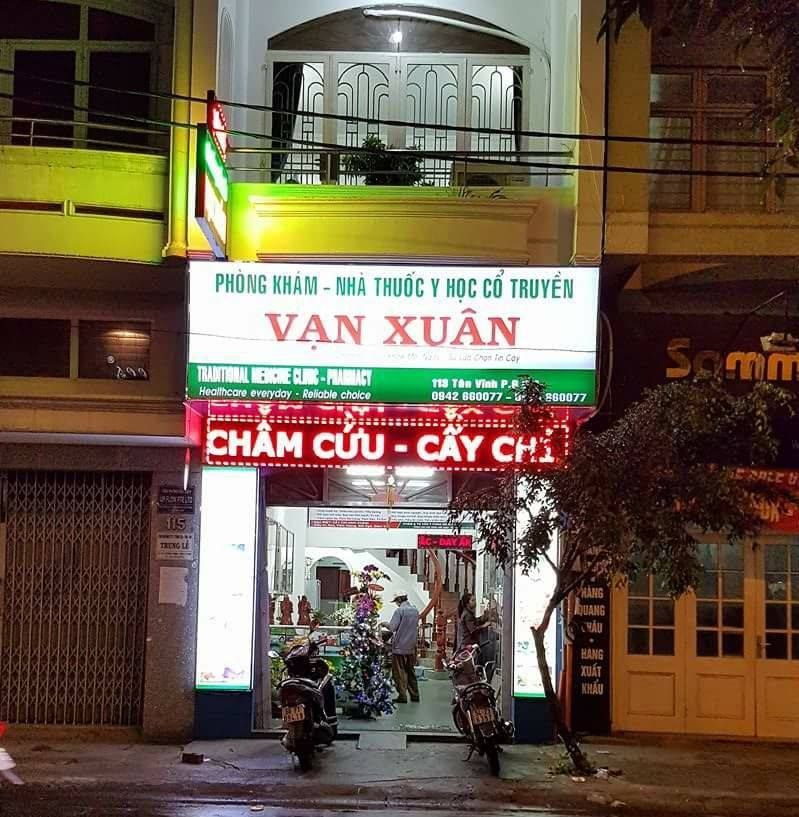 Phòng khám - Nhà thuốc Y Học Cổ Truyền Vạn Xuân