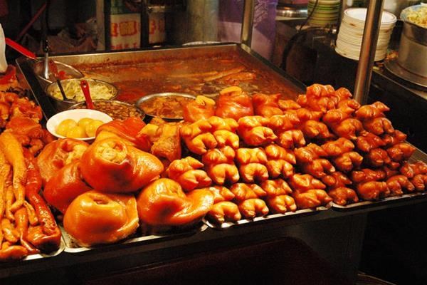 Top 6 Quán ăn đêm ngon nổi tiếng nhất ở TP. Vinh
