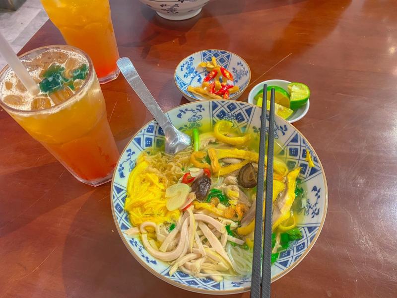 Top 4 Quán bún thang ngon nhất Quận Thanh Xuân, Hà Nội