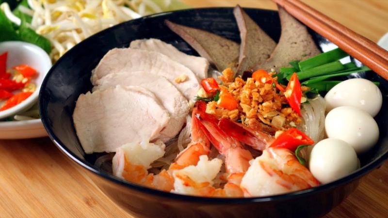 Top 8 Quán hủ tiếu ngon nhất tỉnh Bình Dương