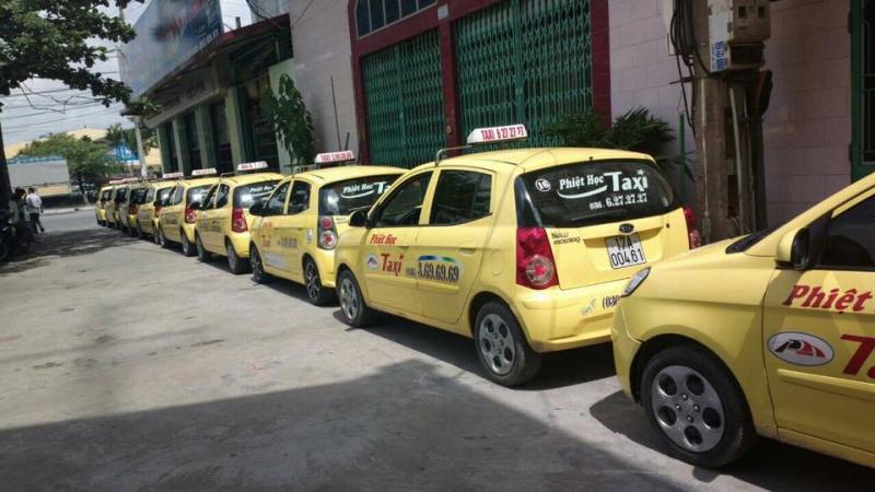 Taxi Phiệt Học