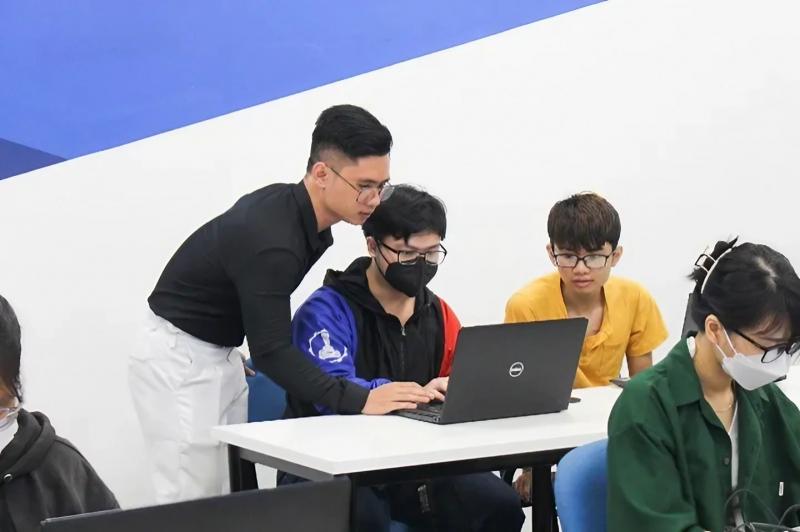 Top 9 Trường cao đẳng tuyển sinh ngành công nghệ thông tin tốt nhất