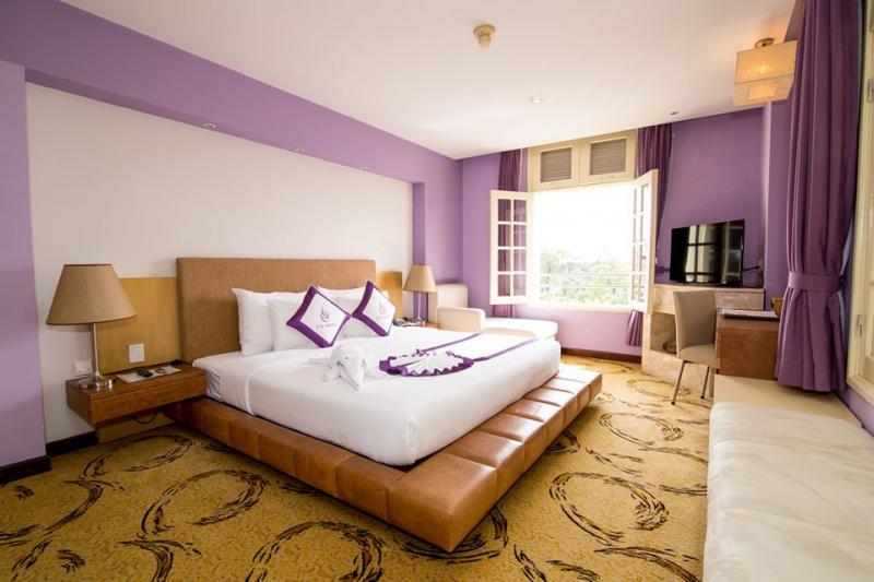 TTC Hotel Premium - Ngọc Lan