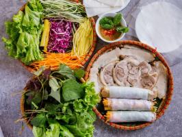 Top 11 Quán bánh tráng cuốn thịt ngon nhất Hà Nội