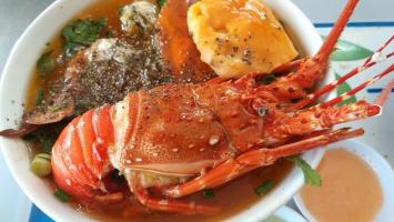 Món ăn hấp dẫn nhất bạn nên thưởng thức khi đến VinpearlLand Nha Trang