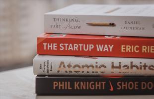 Top 10 Cuốn sách về khởi nghiệp hay nhất mà bạn nên tìm đọc
