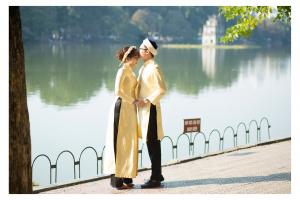 Địa chỉ cho thuê áo dài cưới hỏi đẹp nhất quận Long Biên, Hà Nội