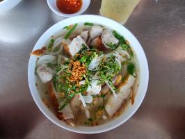 Quán bánh canh chả cá ngon nhất TP. Phú Quốc, Kiên Giang