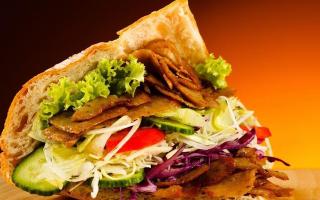 Tiệm bánh mì Doner Kebab ngon & chất lượng nhất ở Hà Nội