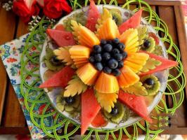 Cách trang trí đĩa hoa quả tráng miệng đẹp nhất