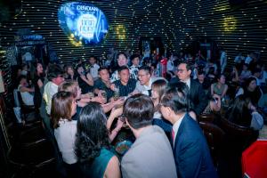 Quán nhậu có nhạc DJ hút khách nhất Hà Nội