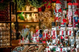 Địa chỉ bán quà tặng, phụ kiện trang trí Noel tại TP.Thủ Dầu Một, Bình Dương