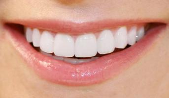 Top 12 Nha khoa răng sứ đẹp và an toàn nhất tại TP. HCM