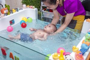Địa chỉ bơi thuỷ liệu cho bé tốt nhất tại Đà Nẵng