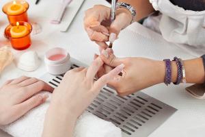 địa chỉ dạy nghề nail uy tín nhất tại Quảng Nam