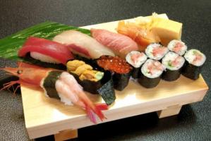 Địa chỉ thưởng thức sushi ngon nhất tỉnh Thừa Thiên Huế