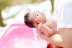 Dịch vụ tắm bé sơ sinh chất lượng nhất tại Huế