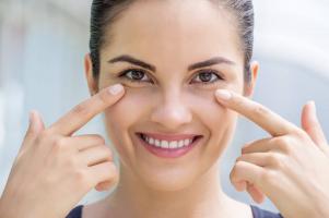Kem dưỡng mắt dành cho độ tuổi 30 được ưa chuộng nhất