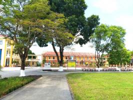 Làm một bài thơ 6 chữ hoặc 7 chữ hay nhất