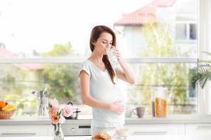 Loại sữa tốt nhất cho phụ nữ mang thai