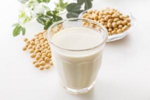 Tác dụng của sữa đậu nành bạn nên uống