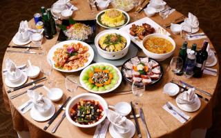 Nhà hàng, quán ăn tổ chức tất niên tại TPHCM lý tưởng nhất