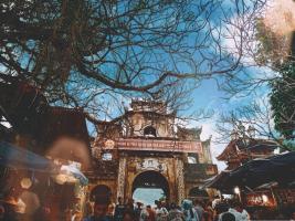 Địa điểm cầu tài, cầu lộc được cho là linh thiêng nhất tại Việt Nam