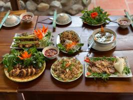 Quán ăn ngon ở đường Nguyễn Bỉnh Khiêm, Huế