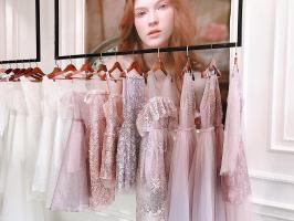 Shop cho thuê váy đầm dạ hội đẹp nhất tại Hà Nội