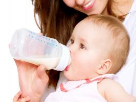 Sữa bột của Mỹ tốt nhất cho bé được mẹ Việt tin dùng