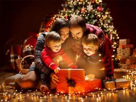 Điều nên làm cho bé một tuổi ngày Giáng sinh để có một mùa Noel đáng nhớ