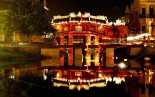 Thành phố đẹp nhất về đêm ở Việt Nam